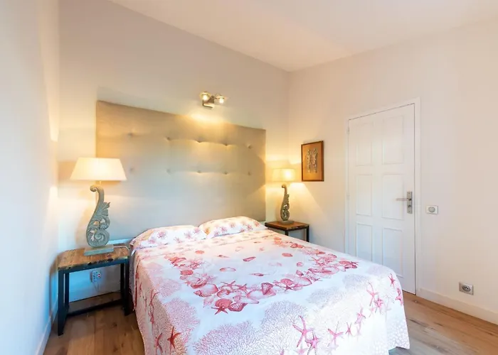 Holiday home Les Des Muriers By Interhome *